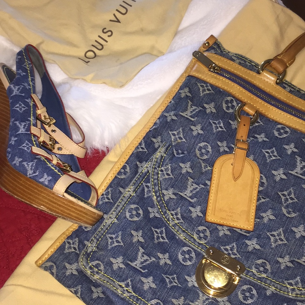 💯% Authentic Louis Vuitton Denim Sac Plat Tote
